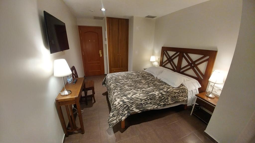 La Ciudadela Hotel บาร์เซโลนา ภายนอก รูปภาพ