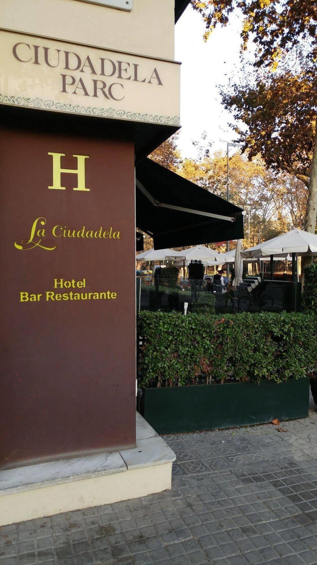 La Ciudadela Hotel บาร์เซโลนา ภายนอก รูปภาพ